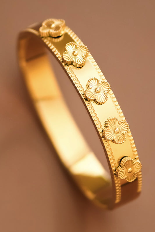 18k Waterproof Non-tarnish Stainless Steel Multi-Cloves Hinged Bangle Bracelet