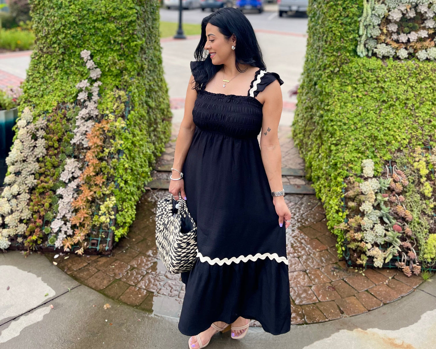 Wavy Trim Ruffle Detail Sleeveless Midi Dress